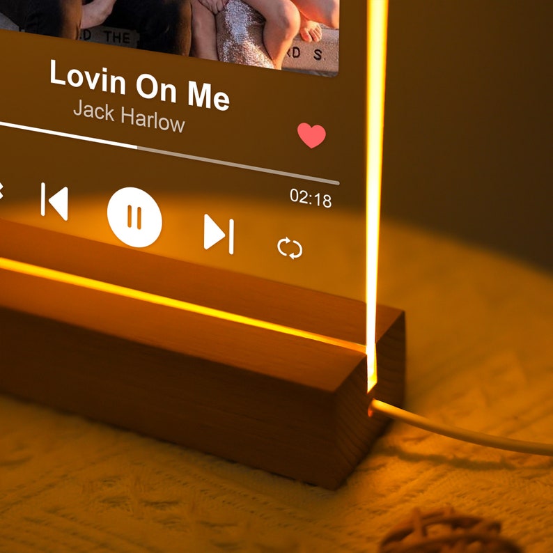 Spotilight™ - The LED Song Cover Photo Frame